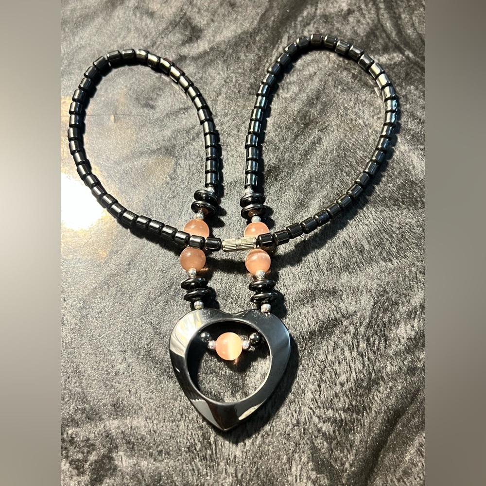 Genuine Stone Hematite/cats Eye Necklace Mint condition